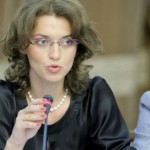 deputatul-pnl-alina-gorghiu-participa-la-audierea-ministrului-tineretului-si-sportului-monica-iacob-ridzi-la-comisia-parlamentara-de-ancheta-pentru-verificarea-sumelor-cheltuite-de-acest-minister