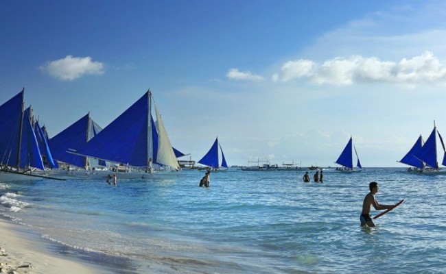 White-Beach-Boracay-Philippines-730x438.jpg.pagespeed.ic.FgkRTmGMEK