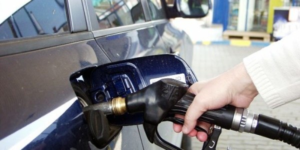 pret, combustibili, Romania, UE, top 3, ieftin