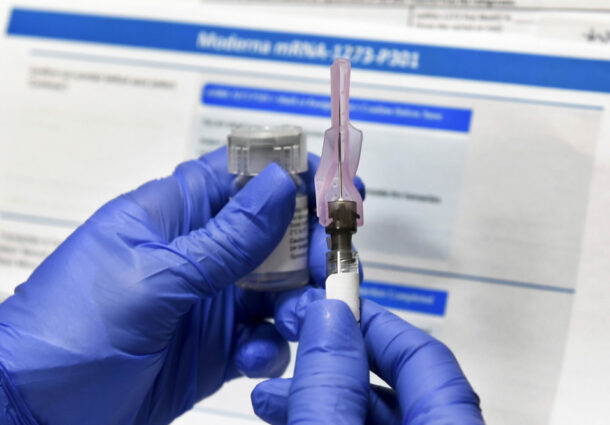 virus-outbreak-rationing-vaccines