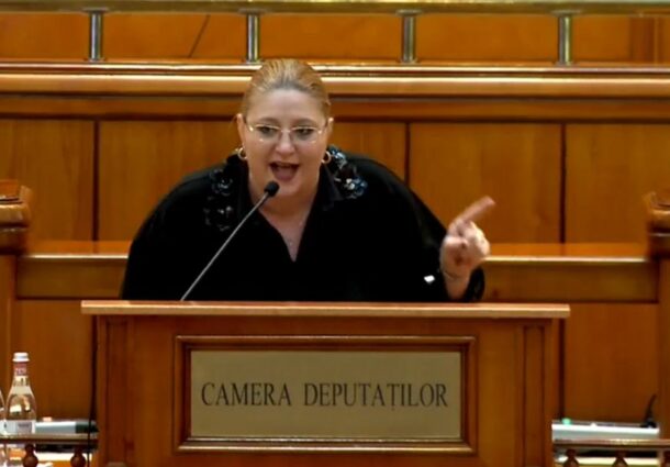 Diana Sosoaca, discurs, iudeoi-bolsevicii, legionar, Parlament, Israel