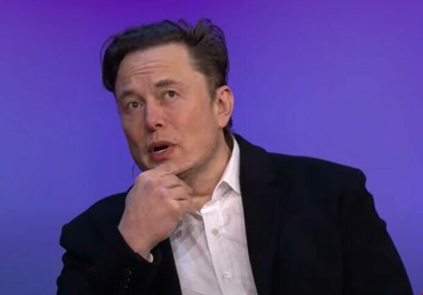 Elon Musk, Twitter, propaganda ruseasca, idiot util