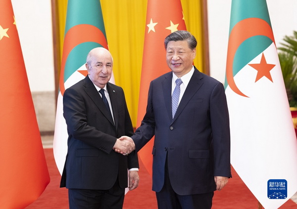 China va investi 36 de miliarde de dolari in economia algeriana
