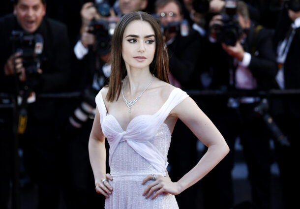Lilly Collins