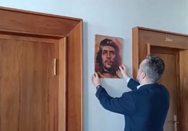 Che Guevara, portret, parlament, slovac, pro-rus, drapel UE