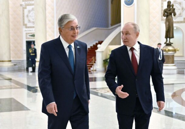 Kazahstan, Vladimir Putin, umilt, limba kazaha, Tokaev