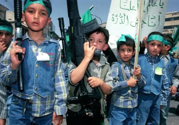 Hamas, copii, explozibili, teroristi