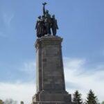 monumentul-armatei-sovietice-din-sofia