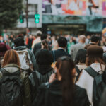 mass-of-people-crossing-the-street-in-tokyo