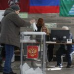 russias-presidential-election-enters-final-day