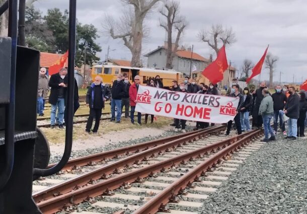 comunisti greci, tren, blocat, bulgaria, tancuri NATO