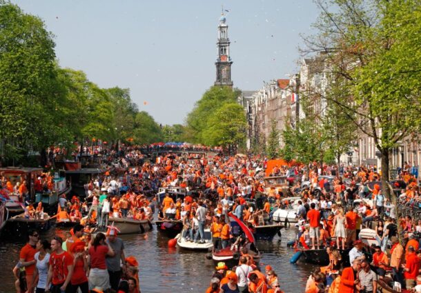Ziua Regelui, Olanda, defilare, Amsterdam, canale, barci
