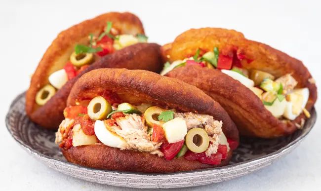 25 dintre cele mai bune sendvisuri din lume. Cum se prepara chivito ...