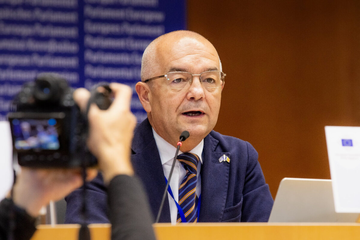 Emil Boc avertizează că România ar putea avea ghetouri ca în Franța, în 5–10 ani: „Vor fi zone unde poliția nu va mai putea interveni”