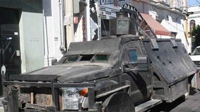 NARCO-TANCURI. Cartelurile de droguri din Mexic si-au construit masini blindate de lupta