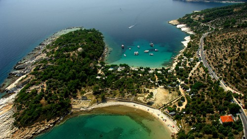 Un turist roman in varsta de 22 de ani a murit inecat in apele din largul insulei Thassos