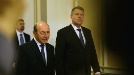 Iohannis Romania mai are guvern functional Raspunde Basescu Ponta si Oprea i-au intins o capcana lui Iohannis