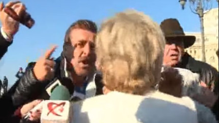 Inca un parlamentar JIGNESTE oamenii simpli Sunteti PROSTI - VIDEO
