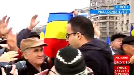 Mitingul Antena 3 a esuat PENIBIL. Aproximativ 2.000 de pensionari au strigat Libertate