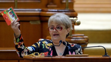 Senatoarea Anghel si-a SPERIAT si propriul partid Nu ne reprezinta luam in calcul SANCTIUNI la adresa ei