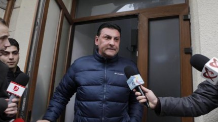 Deputatul Niki Scorpion varsa tot Banii pentru ROMI folositi ca sa-si faca Ponta imagine