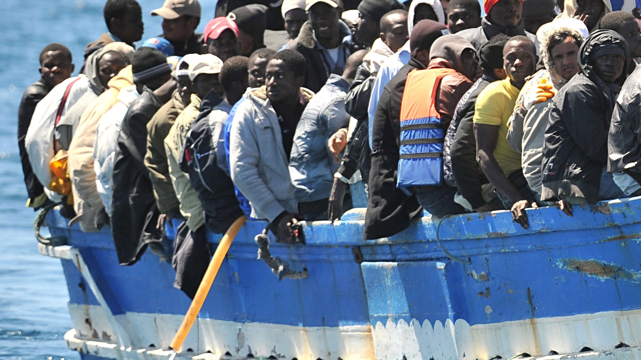 Uniunea Europeana si Tunisia au semnat un acord pentru limitarea imigratiei ilegale