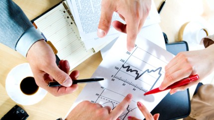 Oamenii de afaceri prognozeaza ca economia va stagna anul acesta Barometru
