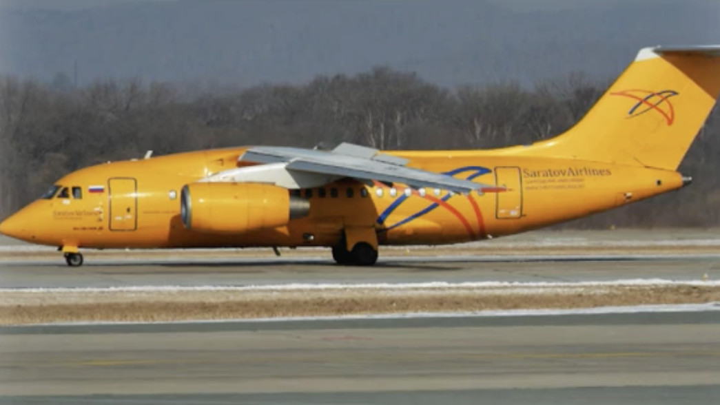 Primele imagini cu epava avionului de pasageri care s-a prabusit langa Moscova. Reactia lui Vladimir Putin - Video