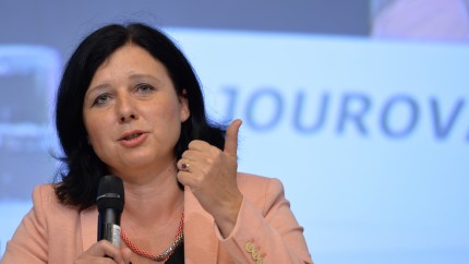 Comisia Europeana avertizeaza cu privire la amestecul Rusiei in alegerile din Germania si din alte tari UE Pericolul devine si mai mare