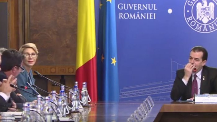 Ministrul Lucrarilor Publice balbe in sedinta de Guvern. Nu a putut sa pronunte PNDL - Video