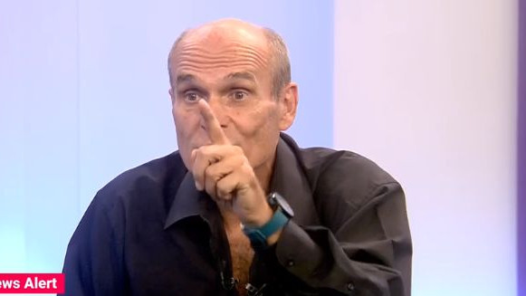 Soarta Romaniei atarna de intelepciunea votantilor lui Lasconi Dan si Antonescu de a-l vota pe acela dintre cei trei care se va califica in turul 2. Daca nu vor fi in stare urmeaza intunericul avertizeaza Cristian Tudor Popescu