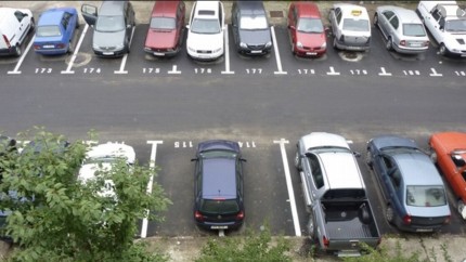 Venituri mari locuri putine. Clujul incaseaza milioane din parcari amenzi si ridicari auto