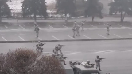 Rusia trimite aparatori ai pacii in Kazahstan. Focuri de arma se aud in capitala tarii zeci de protestatari au fost eliminati - Video