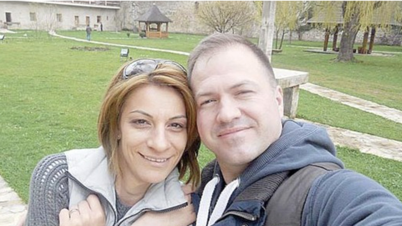 Buble si nevasta PSD-ista contracte de peste 540.000 de euro in 2022 cu PSD PNL si primarii PSD-iste. Cum sunt laudati PSD-istii pe banii nostri Marcel Ciolacu a primit ropote de aplauze