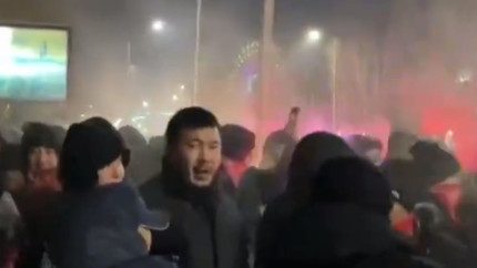 Proteste ample in Kazahstan la minus 30 de grade contra presedintelui Tokayev. La Moscova s-a cerut acum cateva zile declansarea unei noi operatiuni speciale in Kazahstan - Video
