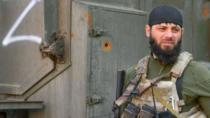 Cinci ofiteri ceceni arestati de rusi dupa ce au agresat o rusoaica in Crimeea. Unul dintre ei este nepotul lui Ramzan Kadirov si a fost ministru al Agriculturii in Cecenia