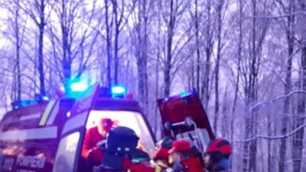 Patru ucraineni rataciti au fost gasiti aproape inghetati in Muntii Maramuresului. Pentru unul dintre ei a fost prea tarziu