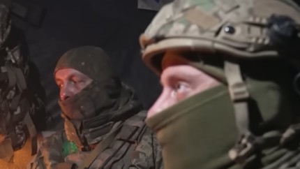 CNN Lupta impotriva mercenarilor Wagner este ca un film cu zombi. Soldat ucrainean Mitraliorul nostru aproape ca innebunea pentru ca tragea in ei. Si spunea Stiu ca am tras in el dar nu cade - Video