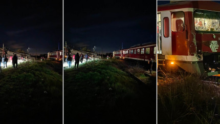 TIR incarcat cu lemne lovit de un tren. 4 persoane asistate medical