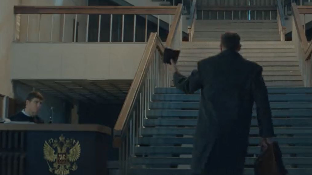 Video - Cum recruteaza CIA spioni din randul rusilor cu ajutorul unor citate din Tolstoi si Dostoievski