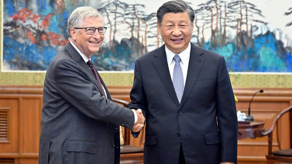 Prima intalnire a presedintelui chinez Xi Jinping cu un antreprenor strain din ultimii trei ani Bill Gates este un vechi prieten