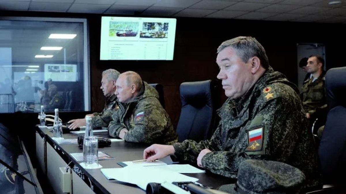 Grupul de hackeri ucraineni Blackjack a dat o lovitura majora Rusiei. Au obtinut planurile de constructie pentru peste 500 de baze militare rusesti