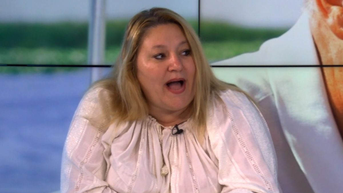 Apocalipsa dupa Sosoaca In Casa Poporului se face sex pe bune imi e si frica sa deschid o usa - VIDEO