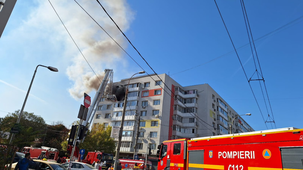 Explozie puternica intr-un bloc din Targu Jiu opt garsoniere afectate si o femeie ranita