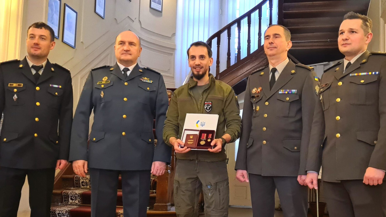Radu Hossu Este falsa stirea ca un roman a murit in Ucraina. Va spun cu siguranta