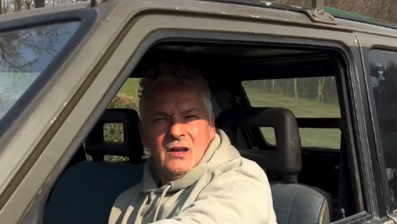 Soc si groaza in Italia marele fotbalist Roberto Baggio batut sechestrat si jefuit impreuna cu familia sa in propria vila chiar in timpul meciului cu Spania