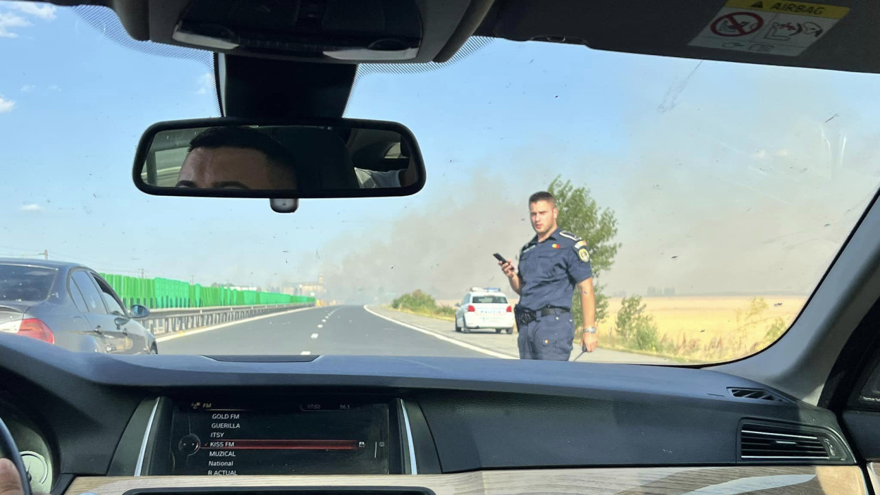 Iar e blocata circulatia pe Autostrada Soarelui chiar cand se intorc turistii de pe Litoral Ambele cai sunt blocate
