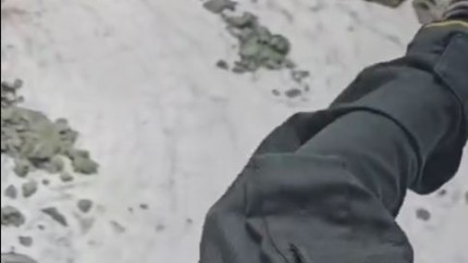 Adolescent de 17 ani recuperat de pe munte dupa ce a cazut si s-a lovit la cap