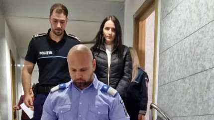 Judecatoarea acuzata ca se droga cu infractorii si le dadea informatii secrete din dosare a dat in judecata statul roman solicitand drepturi salariale suplimentare