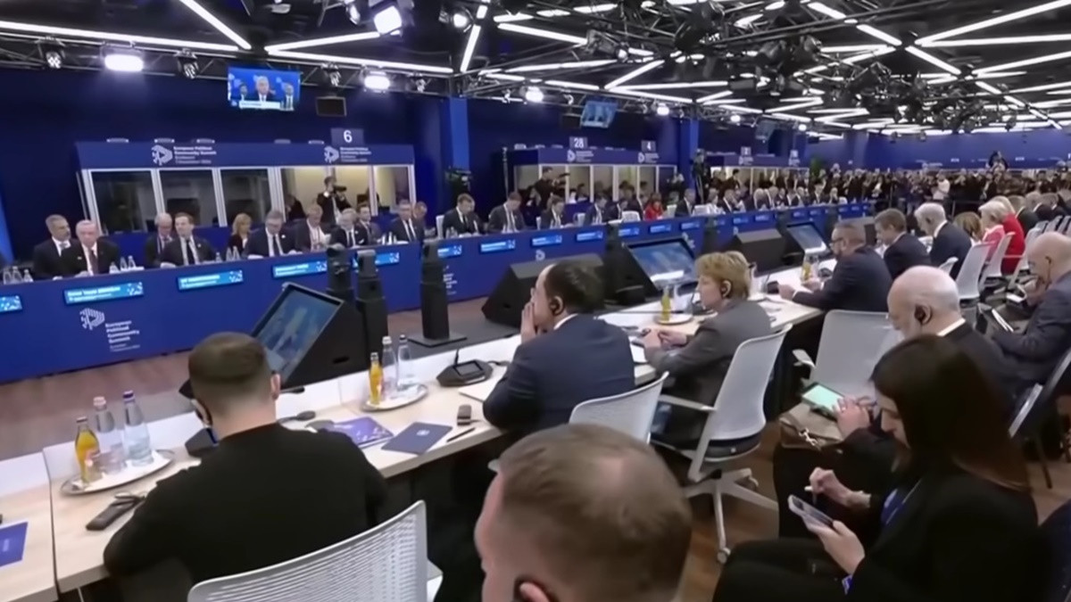 Liderii UE discuta la Budapesta modalitati de a sprijini Ucraina fara Trump. Ce spune Giorgia Meloni